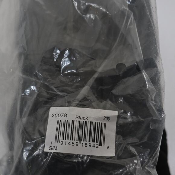 UGG Leather with Fabric Quilted Knit Gloves Size Small Medium in Black NEW - Picture 8 of 8